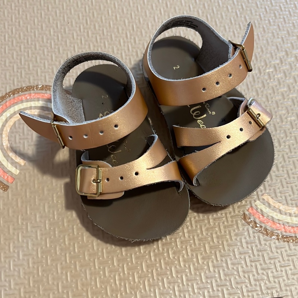 Sea Wee sandals rose gold